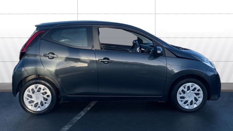 Toyota Aygo 1.0 VVT-i X-Play 5dr Petrol Hatchback